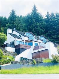 Views Forever! Renovated 4Bed Oasis 5 mins to CBD - Queenstown
