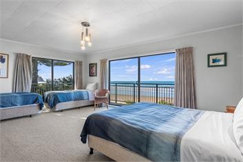 Beach Galore (Bachcare) - Waihi Beach