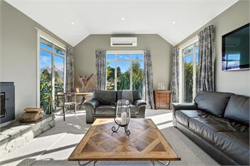 Mt Hutt Retreat (Bachcare) - Windwhistle