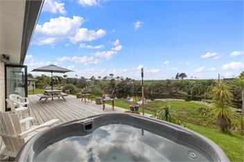Home Away From Home (Bachcare) - Ruakaka