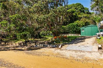 Te Uenga (Bachcare) - Parekura Bay