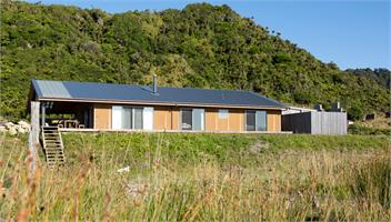 Seaside Takutai House - Hydrangea cottages - Punakaiki