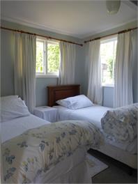 The Little Cottage in the garden, ideal location - Akaroa