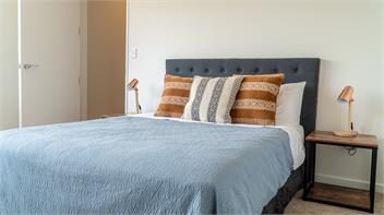Farrant Drive | Sleeps 8 | Lake & Mountain Views | Close To Walking & Biking Tracks - Wanaka