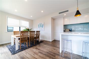 Greenlane Brand New Premium Modern 4 Bdrm Home - auckland