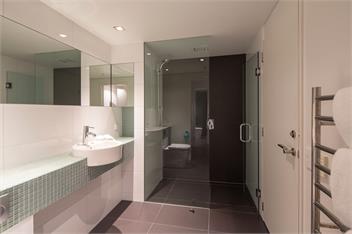 Panorama Dual Level Apartment - Queenstown