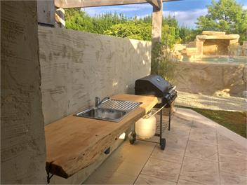 Swallow Gardens Retreat - 'Swallow's Wing' Apartment - Rangiora