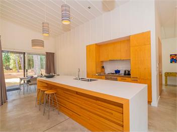 The Golden Hideaway (Bachcare) - Matarangi