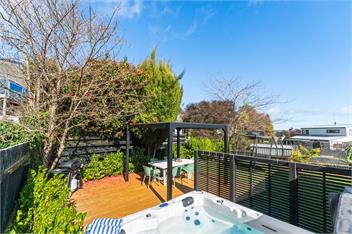 Relax @ Richmond Heights - Spa Pool, Table Tennis, BBQ - Taupo