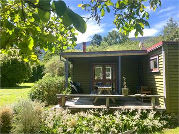 Clova Bay Cottages - Picton