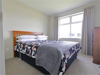Fiordland Getaway (Bachcare) - Te Anau