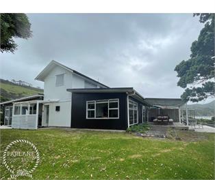 Parlanes Beach House - Omapere