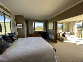 Mountain Majesty - Incredible View - Twizel