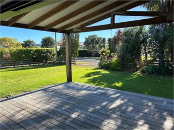 Hosts on the Coast Retreat 34 - Whitianga