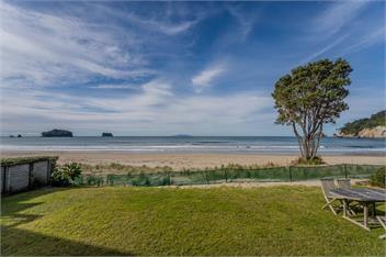 Beachfront Beauty (Bachcare) - Whangamata