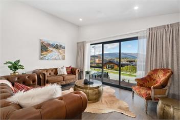 86 on Kirimoko (Bachcare) - Wanaka
