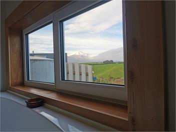 Country Living on Surfhighway 45 - new plymouth