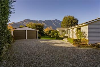 Frankton Favourite (Bachcare) - Queenstown