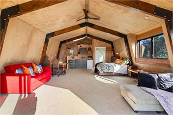 Roberts Retreat (Bachcare) - 