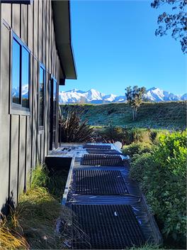 Fiery Peak Eco-Retreat: Stargazing & hot tub -