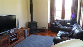 Todds Cottage & Vineyard -