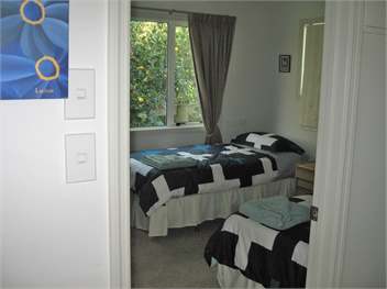 Miranda Valley Orchard Cottage  - Miranda, Kaiua, Coromandel, Thames