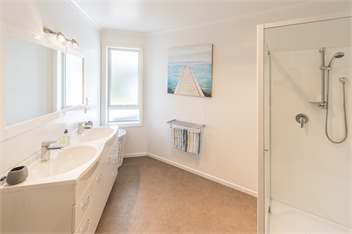 Latitude 221 - Takaka