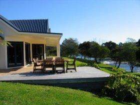 Waitangi River Lodge - Paihia