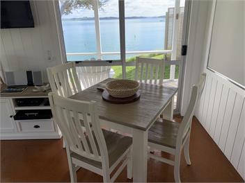 Beach Escape - Tapeka Beach Bach - Russell