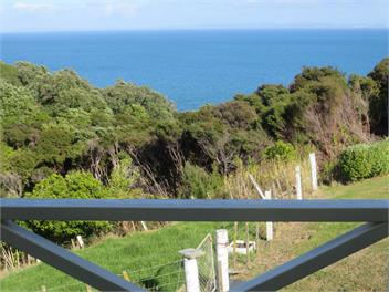 Hilltop Haven - Coromandel Town