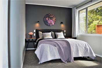 A designer's house (three bedroom holiday house) - Rotorua