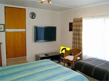Beach Galore (Bachcare) - Waihi Beach