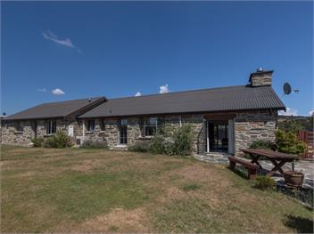 Modern Cottage Charm (Bachcare) - Albert Town