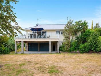 Kinloch Family Retreat (Bachcare) - Kinloch