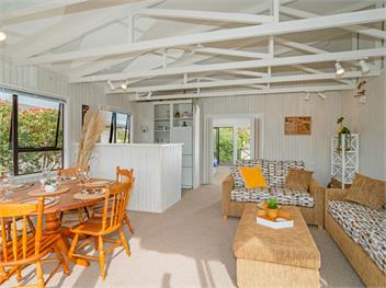 Captains Bach at Cooks (Bachcare) - Cooks Beach