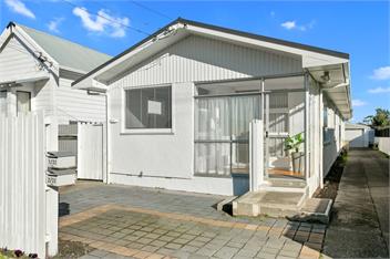 Coastal City Retreat (Bachcare) - Christchurch