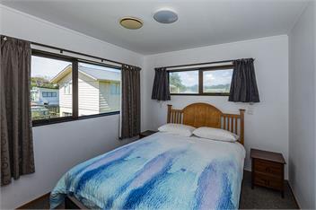 High Water Beach House, Absolute Beachfront - Whangarei