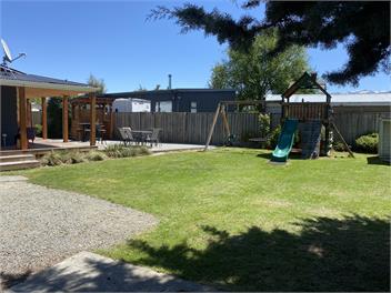 52 on tekapo free wifi and playground - Twizel