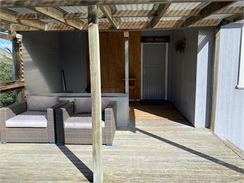 Love shack. Mahia beach  - Mahia beach. 