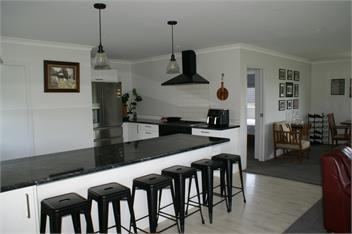 Hosts on the Coast Estuary Views - Whangamata