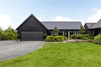 Hawthorn Cottage - Deluxe Private Guesthouse - Tamahere