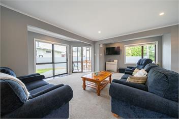 Ferg Escape (Bachcare) - Te Anau