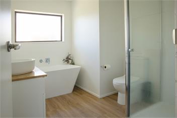 Sunny, Stylish & Spacious – Perfect for Families! - Tauranga