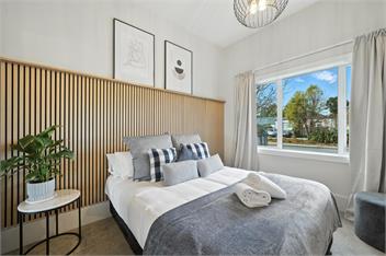 Albemarle Villa - Classic Villa with Parking & Modern Comforts - Christchurch