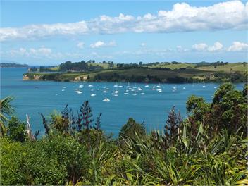 Family Retreat with Boat Parking – 45 Mins from Auckland - Warkworth