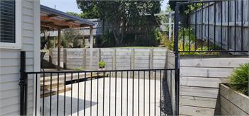 Stay at Taipari - Raglan