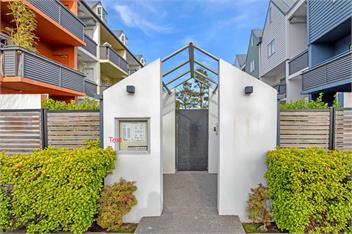 Urban Oasis (Bachcare) - 