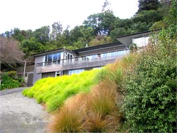 Lonnekers Beach Accommodation - Stewart Island