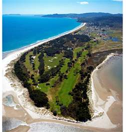Holiday Home in Matarangi Beach, Coromandel - Matarangi