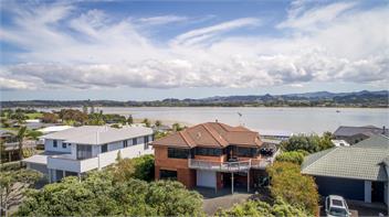 THE GREATEST GETAWAY - WARKWORTH
